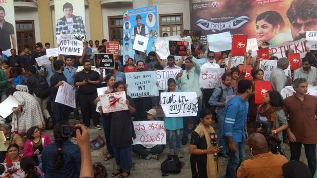 A large number of people seen at Town Hall in Bengaluru. (HT) A large number of people seen at Town Hall in Bengaluru. (HT)