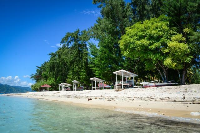 Lombok island in Nusatenggara province, Bali, provides a calm setting away from the crowds. (Shutterstock) Lombok island in Nusatenggara province, Bali, provides a calm setting away from the crowds. (Shutterstock)