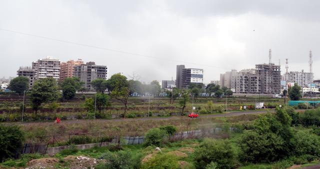 Pune’s real-estate sector has zoomed in the past decade, buoyed by growing demand from IT and education sectors. (PHOTO HT) Pune’s real-estate sector has zoomed in the past decade, buoyed by growing demand from IT and education sectors. (PHOTO HT)