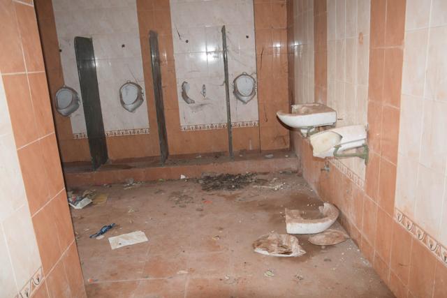 The washroom at Chikkal Wadi stadium, Khadki in Pune. (HT PHOTO) The washroom at Chikkal Wadi stadium, Khadki in Pune. (HT PHOTO)