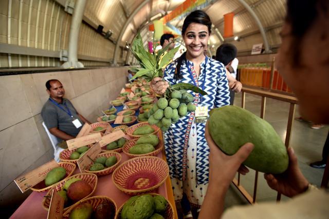 A shot from last year’s Mango Festival which was held in the Capital. (Arun SHarma/HT Photo) A shot from last year’s Mango Festival which was held in the Capital. (Arun SHarma/HT Photo)