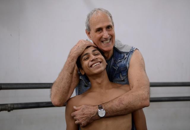 Indian ballet dancer Amiruddin Shah poses with Israeli-American instructor Yehuda Maor (R) at a dance academy in Mumbai. (AFP/PUNIT PARANJPE ) Indian ballet dancer Amiruddin Shah poses with Israeli-American instructor Yehuda Maor (R) at a dance academy in Mumbai. (AFP/PUNIT PARANJPE )