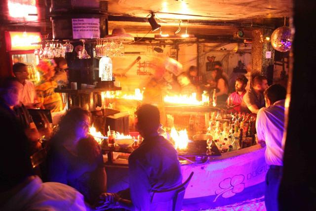 Toto’s Garage, a Bandra-based restaurant and pub, opened its doors at midnight and welcomed thrilled patrons. (Pramod Thakur/ HT) Toto’s Garage, a Bandra-based restaurant and pub, opened its doors at midnight and welcomed thrilled patrons. (Pramod Thakur/ HT)