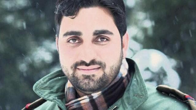 Sub-inspector Feroz Ahmed Dar was among the six policemen killed in an ambush by suspected Lashkar militants in south Kashmir’s Anantnag in June. (PTI file) Sub-inspector Feroz Ahmed Dar was among the six policemen killed in an ambush by suspected Lashkar militants in south Kashmir’s Anantnag in June. (PTI file)