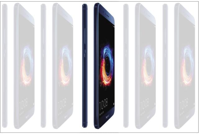 Though Honor 8 Pro has a stronger battery, yet it is a slimmer phone Though Honor 8 Pro has a stronger battery, yet it is a slimmer phone