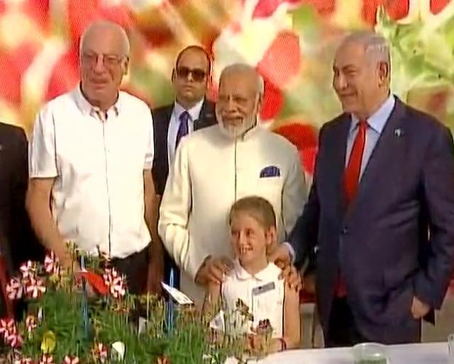 Prime Minister Narendra Modi visits Danziger Flower Farm in Israel. (ANI) Prime Minister Narendra Modi visits Danziger Flower Farm in Israel. (ANI)