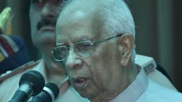 The governor’s office retorted saying that the governor is within his rights to raise these matters with the chief minister. The statement has also claimed that there was nothing offensive in the conversation. (HT Photo)