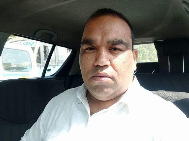 Manoj Sharma, who works with an automobile firm, is miffed that his phone is yet to be retrieved. (HT Photo) Manoj Sharma, who works with an automobile firm, is miffed that his phone is yet to be retrieved. (HT Photo)