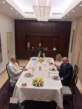 Prime Minister Narendra Modi with Israeli PM Benjamin Netanyahu and his wife Sara along with chef Reena Pushkarna. (HT photo) Prime Minister Narendra Modi with Israeli PM Benjamin Netanyahu and his wife Sara along with chef Reena Pushkarna. (HT photo)