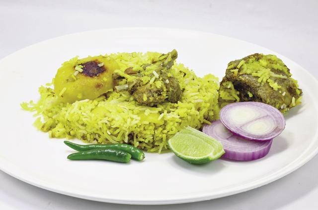 The ‘kachcha biryani’ is one where the meat and rice are cooked together (iStock )