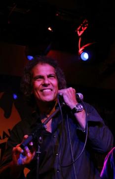 Gary Lawyer, vocalist with The Rat Pack Songbook, will cover The Rat Pack’s most popular numbers.