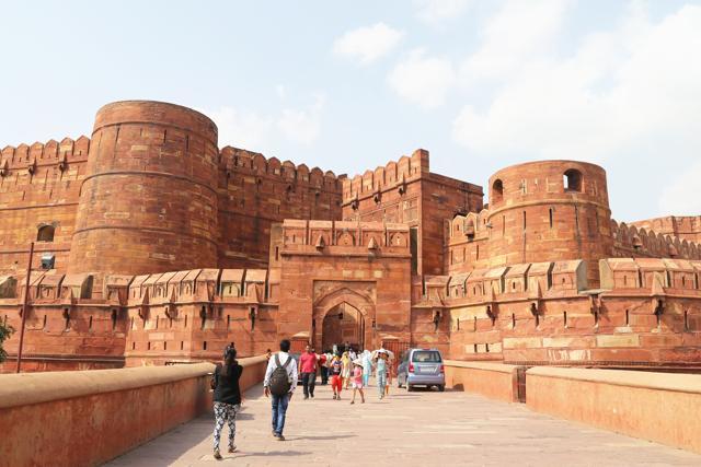 A view of the entrance to the Agra Fort, also a World Heritage site and the residence of Mughal emperors before the capital shifted to Delhi in 1638. (Shutterstock) A view of the entrance to the Agra Fort, also a World Heritage site and the residence of Mughal emperors before the capital shifted to Delhi in 1638. (Shutterstock)