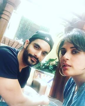 Richa and Angad spend some quality time together on Tiger Zinda Hai sets.