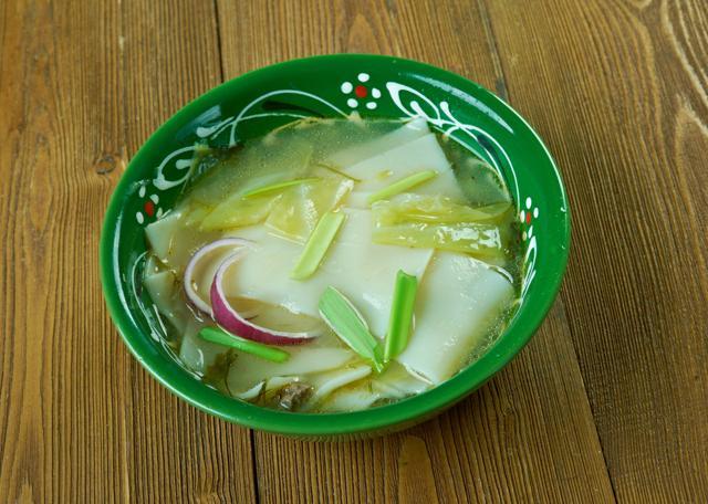 Thenthuk is a soup made of various vegetables and noodles. (Shutterstock) Thenthuk is a soup made of various vegetables and noodles. (Shutterstock)
