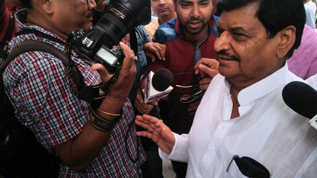 Former minister and SP legislator Shivpal Yadav arrives at the UP assembly to cast his vote. (Subhankar Chakraborty/HT Photo) Former minister and SP legislator Shivpal Yadav arrives at the UP assembly to cast his vote. (Subhankar Chakraborty/HT Photo)