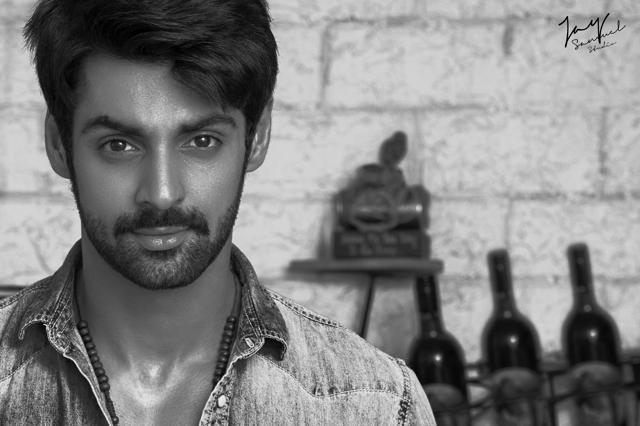 Along with exercise, Karan also plays football and other sports. (HT Photo) Along with exercise, Karan also plays football and other sports. (HT Photo)