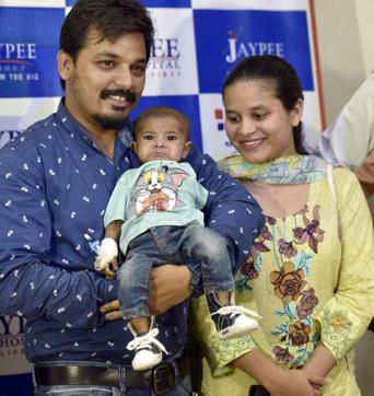 Pakistani couple Kanwal Siddiq and Anam with their son Rohaan. (Virendra Singh Gosain/HT Photo) Pakistani couple Kanwal Siddiq and Anam with their son Rohaan. (Virendra Singh Gosain/HT Photo)