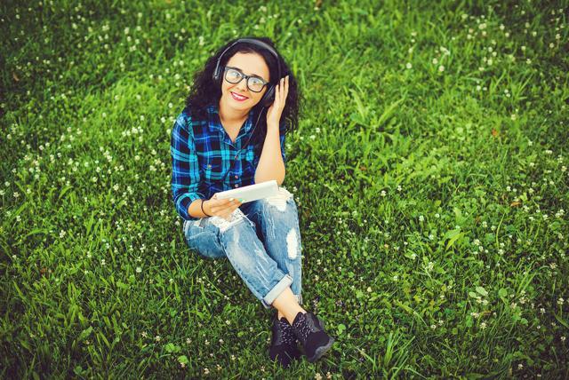 Music can lower levels of stress hormones. (Shutterstock) Music can lower levels of stress hormones. (Shutterstock)
