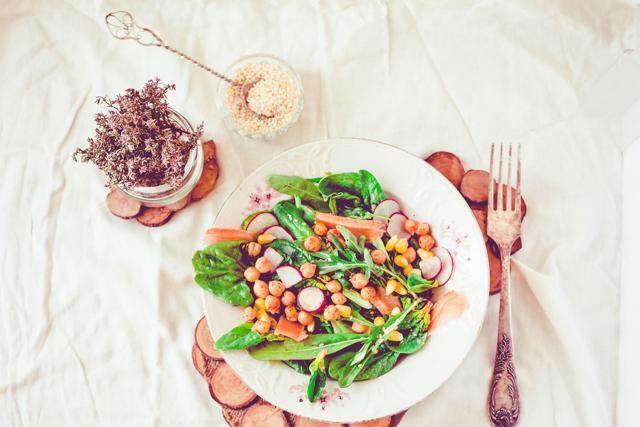 Leafy vegetables and nuts are stress-busting foods. (Shutterstock) Leafy vegetables and nuts are stress-busting foods. (Shutterstock)