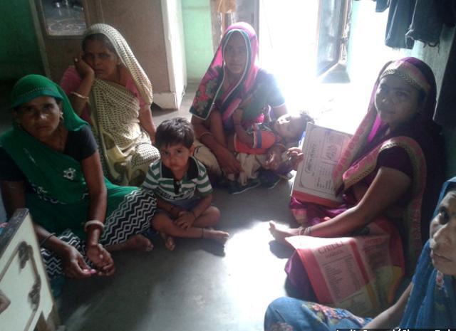 The 1250 trained Self Help Group (SHG) leaders were called Community Nutrition Advisors, and given the job of imparting information to their SHG members and the women’s husbands. They also held rallies to spread the word. (IndiaSpend/Charu Bahri) The 1250 trained Self Help Group (SHG) leaders were called Community Nutrition Advisors, and given the job of imparting information to their SHG members and the women’s husbands. They also held rallies to spread the word. (IndiaSpend/Charu Bahri)
