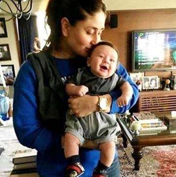 This photo of Taimur giggling in his mother’s arm also went viral.