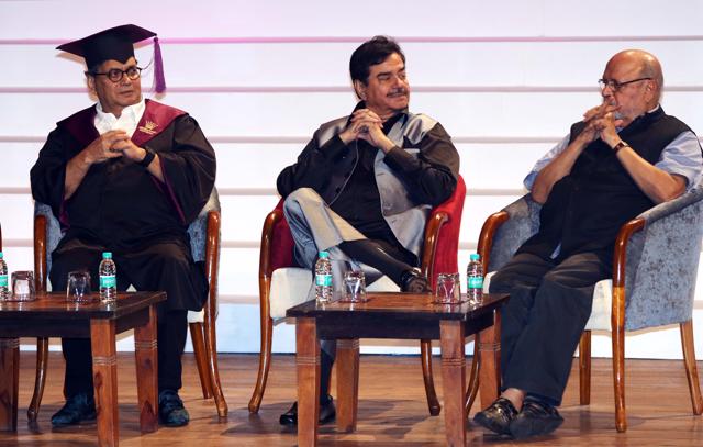 Subhash Ghai (L), actor and politician Shatrughan Sinha (C), and film director Shyam Benegal (R) attend Whistling Woods International Institute's 10th convocation ceremony in Mumbai on July 18. (AFP) Subhash Ghai (L), actor and politician Shatrughan Sinha (C), and film director Shyam Benegal (R) attend Whistling Woods International Institute's 10th convocation ceremony in Mumbai on July 18. (AFP)