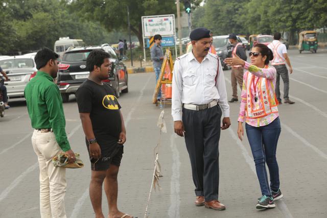 Kaeshika Dewani believes in educating people on traffic safety. (Manoj Verma/HT)