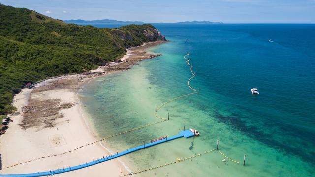 Beach at Koh Larn island in Pattaya, Thailand. (Shutterstock)