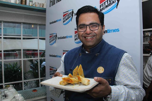 Chef Ajay Chopra’s workshop at Potluck, Andheri (W) in Mumbai on Saturday, July 29. (Pramod Thakur/HT PHOTO)