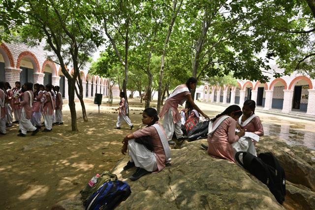 A government school in Aya Nagar where monkeys enter frequently and snatch food, books and bottles from students. (Arun Sharma/HT Photo) A government school in Aya Nagar where monkeys enter frequently and snatch food, books and bottles from students. (Arun Sharma/HT Photo)
