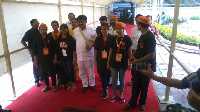 The delegation at Vidhan Bhavan. (HT) The delegation at Vidhan Bhavan. (HT)