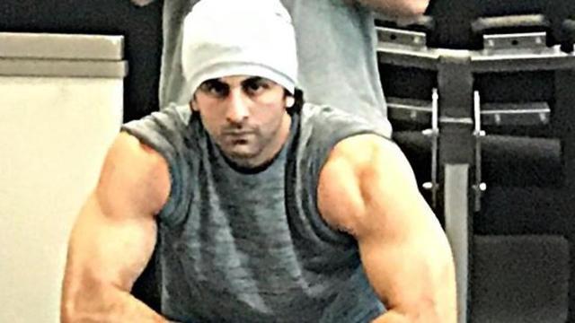 Ranbir Kapoor flaunts his toned abs in shirtless pics shared by fitness  trainer