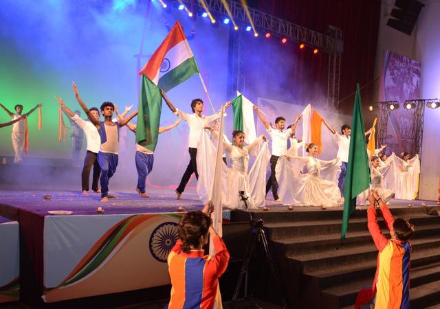 A glimpse of the musical celebrations at the ongoing edition of Jashn-E-Azadi.