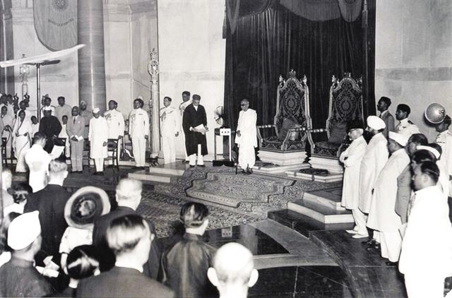 Oath being administered to Shri C. Rajagopalachari at the Darbar Hall of the Governor-General’s house on June 22, 1948 Oath being administered to Shri C. Rajagopalachari at the Darbar Hall of the Governor-General’s house on June 22, 1948