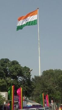 In a bid to make it before the neighbouring country, Amritsar district administration hoisted the Tricolour at Attari on Sunday. (HT Photo) In a bid to make it before the neighbouring country, Amritsar district administration hoisted the Tricolour at Attari on Sunday. (HT Photo)