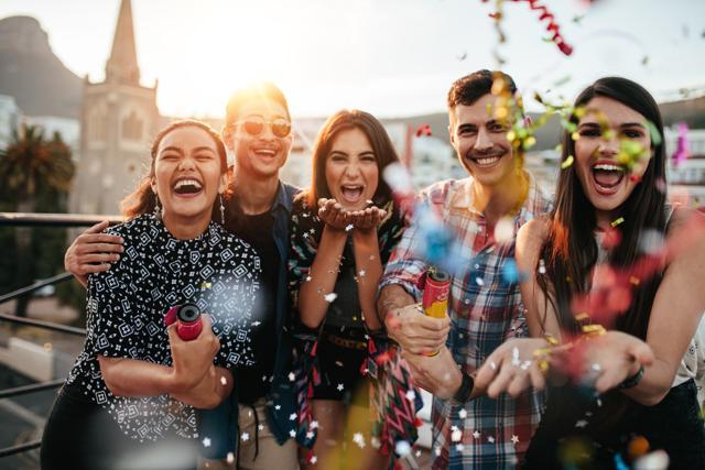 Meet up with friends to get over the break-up. (Shutterstock) Meet up with friends to get over the break-up. (Shutterstock)