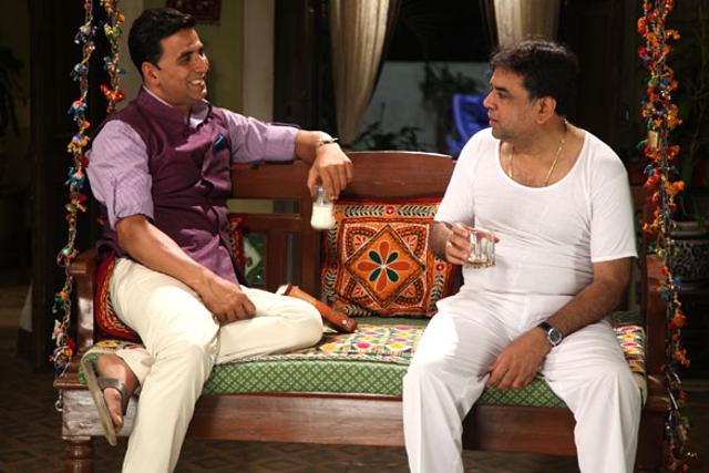 Akshay Kumar and Paresh Rawal in Oh My God! Akshay Kumar and Paresh Rawal in Oh My God!