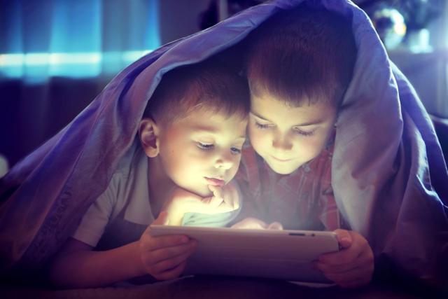 To make up for time spent in front of screens, outdoor activities should be stepped up to ensure exposure to natural light. (Shutterstock) To make up for time spent in front of screens, outdoor activities should be stepped up to ensure exposure to natural light. (Shutterstock)