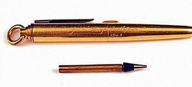 The pen-pistol gifted to Lord Mountbatten. (GAJ SINGH II and HOLT’S AUCTIONEERS)