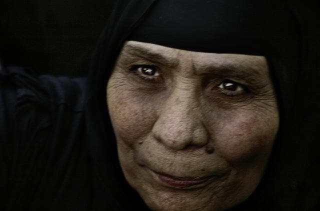 ‘In Egypt, women do not often work alone as photographers. It can be dangerous,’ says the photographer. (PHOTO: LAURA EL-TANTAWY) ‘In Egypt, women do not often work alone as photographers. It can be dangerous,’ says the photographer. (PHOTO: LAURA EL-TANTAWY)