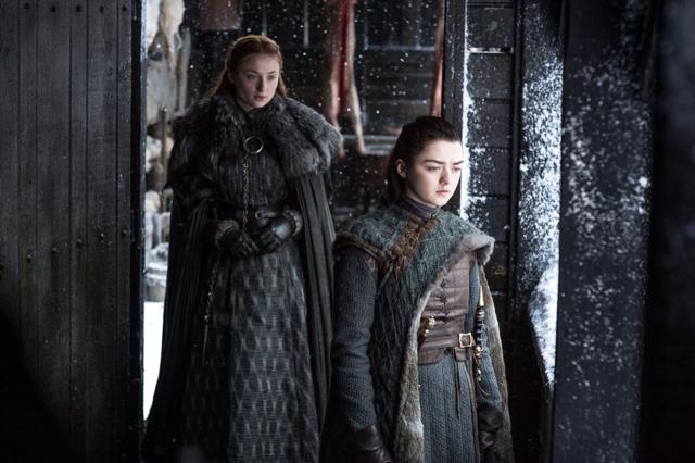 Arya was never interested in Sansa’s pretty dresses and things. She doesn’t want to wear her face to be able to experience that. This is all for Littlefinger, who doesn’t know her well enough. Arya was never interested in Sansa’s pretty dresses and things. She doesn’t want to wear her face to be able to experience that. This is all for Littlefinger, who doesn’t know her well enough.
