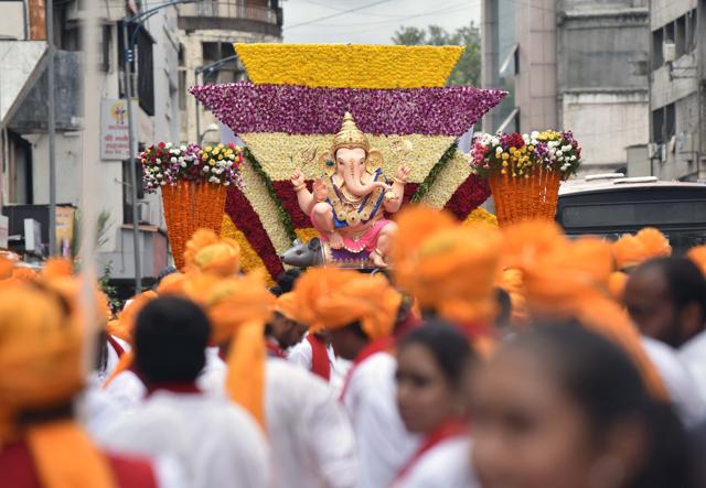 Procession of Guruji Talim Ganpati in Pune (Pratham Gokhale/HT PHOTO) Procession of Guruji Talim Ganpati in Pune (Pratham Gokhale/HT PHOTO)