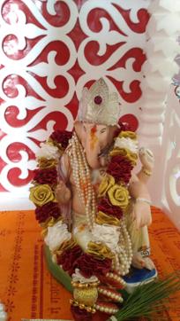 This eight-inch beautiful glass idol was bought by Ravindra Konlade’s father in 1945 (HT PHOTO) This eight-inch beautiful glass idol was bought by Ravindra Konlade’s father in 1945 (HT PHOTO)