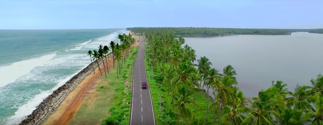 Here’s a YouTube screengrab of the exact location we drove through; Kappil Beach, 10 minutes outside Varkala.
