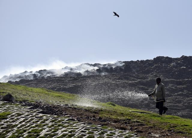 The Ghazipur landfill site in New Delhi. At times, fires break out in these garbage dumps, triggering heavy air pollution. (Hindustan Times) The Ghazipur landfill site in New Delhi. At times, fires break out in these garbage dumps, triggering heavy air pollution. (Hindustan Times)
