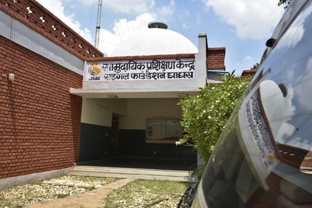 The headquarters of Alfaz-e-Mewat community radio. The reporter and presenters, mostly local youth, have countless stories to tell about the frustrations and aspirations of the people of Mewat. (Raj K Raj/HT PHOTO) The headquarters of Alfaz-e-Mewat community radio. The reporter and presenters, mostly local youth, have countless stories to tell about the frustrations and aspirations of the people of Mewat. (Raj K Raj/HT PHOTO)