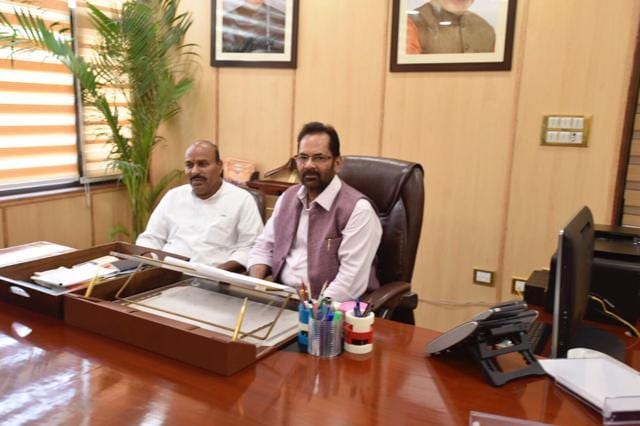 Minister of Minority Affairs Mukhtar Abbas Naqvi (R) takes charge at Minority Affairs ministry in New Delhi. (Raj K Raj / HT Photo) Minister of Minority Affairs Mukhtar Abbas Naqvi (R) takes charge at Minority Affairs ministry in New Delhi. (Raj K Raj / HT Photo)