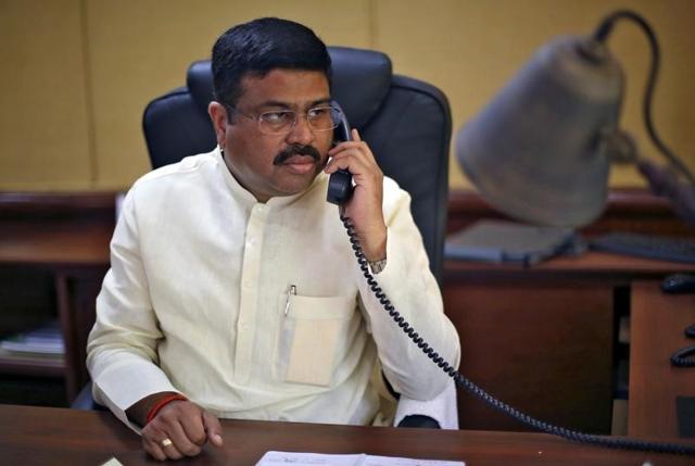 Oil Minister Dharmendra Pradhan speaks on phone in New Delhi, India, May 5, 2016. (Reuters File Photo) Oil Minister Dharmendra Pradhan speaks on phone in New Delhi, India, May 5, 2016. (Reuters File Photo)