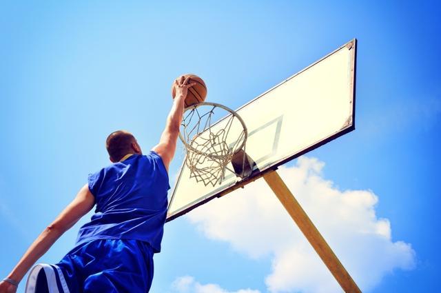 Previous studies have linked height with cancer, heart problems, gestational diabetes and even longevity. (Shutterstock)