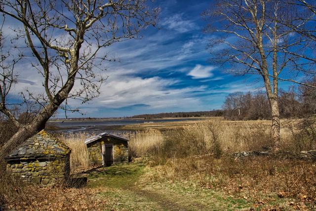 Colt State Park is 464 acres long and opens on a windswept outcropping named Poppasquash Neck in tribute to its Native American roots. (Shutterstock)